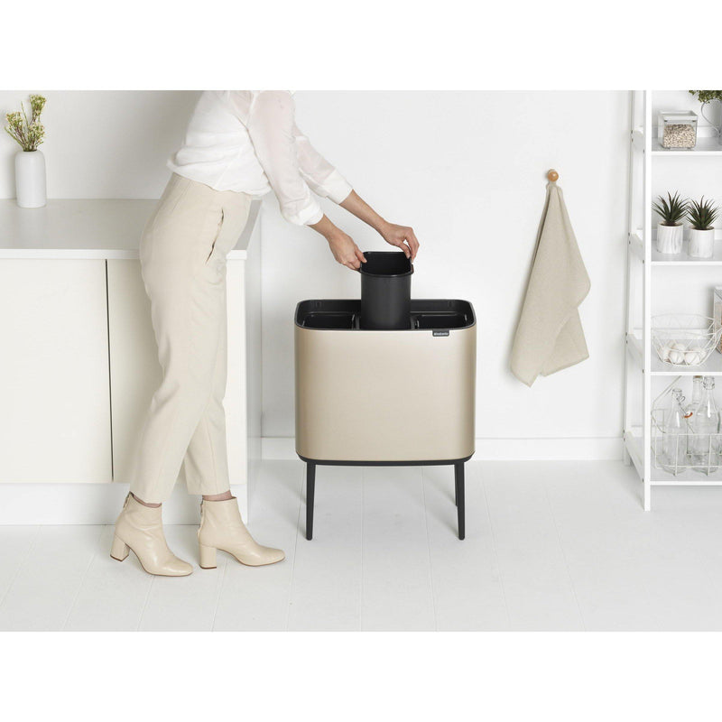 Brabantia Bo Touch Bin afvalemmer 3 x 11 liter met 3 kunststof binnenemmers Champagne-BRABANTIA NEDERLAND B.V.-Bouwhof shop (6627241066672)