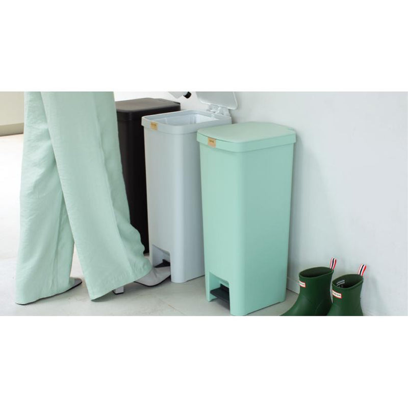 Brabantia StepUp pedaalemmer 40 liter Jade Green (7087408873648)