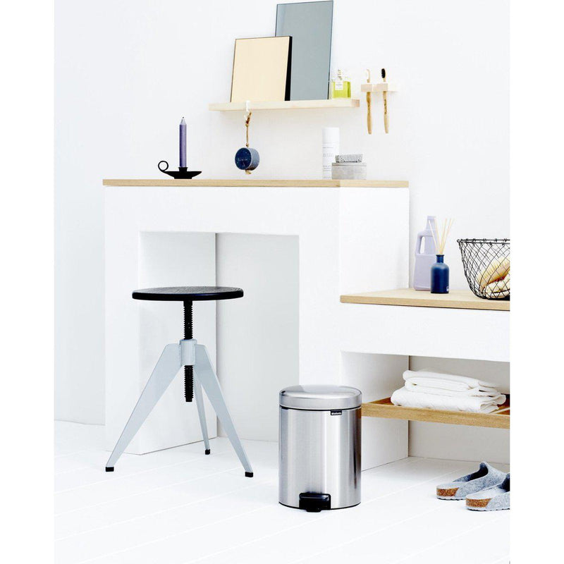 Brabantia newicon pedaalemmer 5 ltr. Matt steel fingerprint proof-BRABANTIA NEDERLAND B.V.-Bouwhof shop (6162803228848)