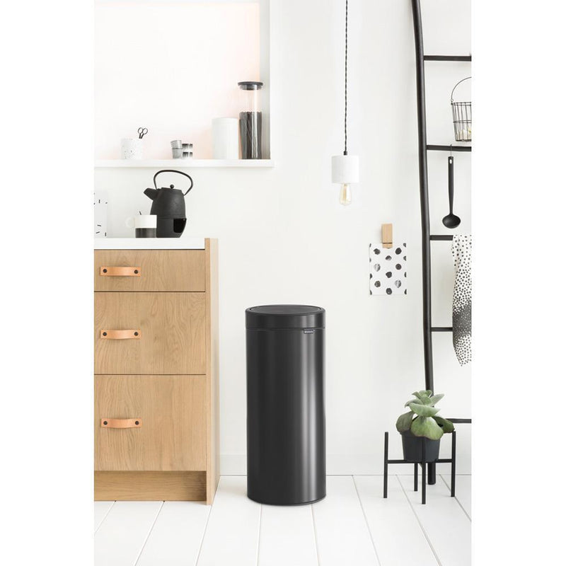 BRABANTIA TOUCH BIN AFVALEMMER 30 LTR. MATT ZWART-BRABANTIA NEDERLAND B.V.-Bouwhof shop (6162804932784)